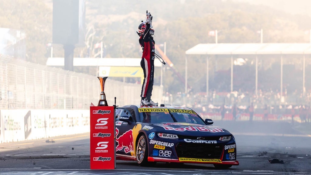Senna Accessible Platform (Outside) - bp Adelaide Grand Final (4-DAY)