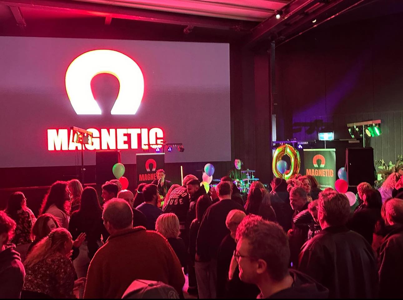 Magnetic - Beer Garden Live Sessions