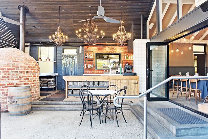 Queens Head Hotel