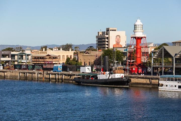 Dockside Tavern