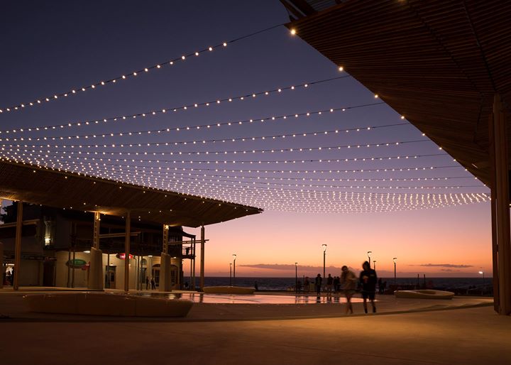 Henley Square
